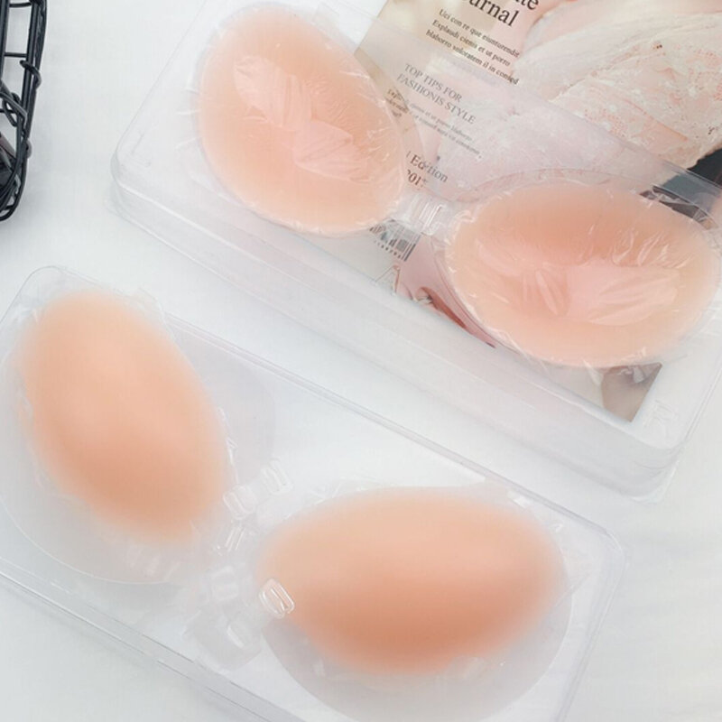 Áo ngực tàng hình silicon đi biển, dán ngực ngực nhỏ dày dặn không dây đeo vai, áo ngực chống trượt, miếng dán ngực nâng ngực cho nữ