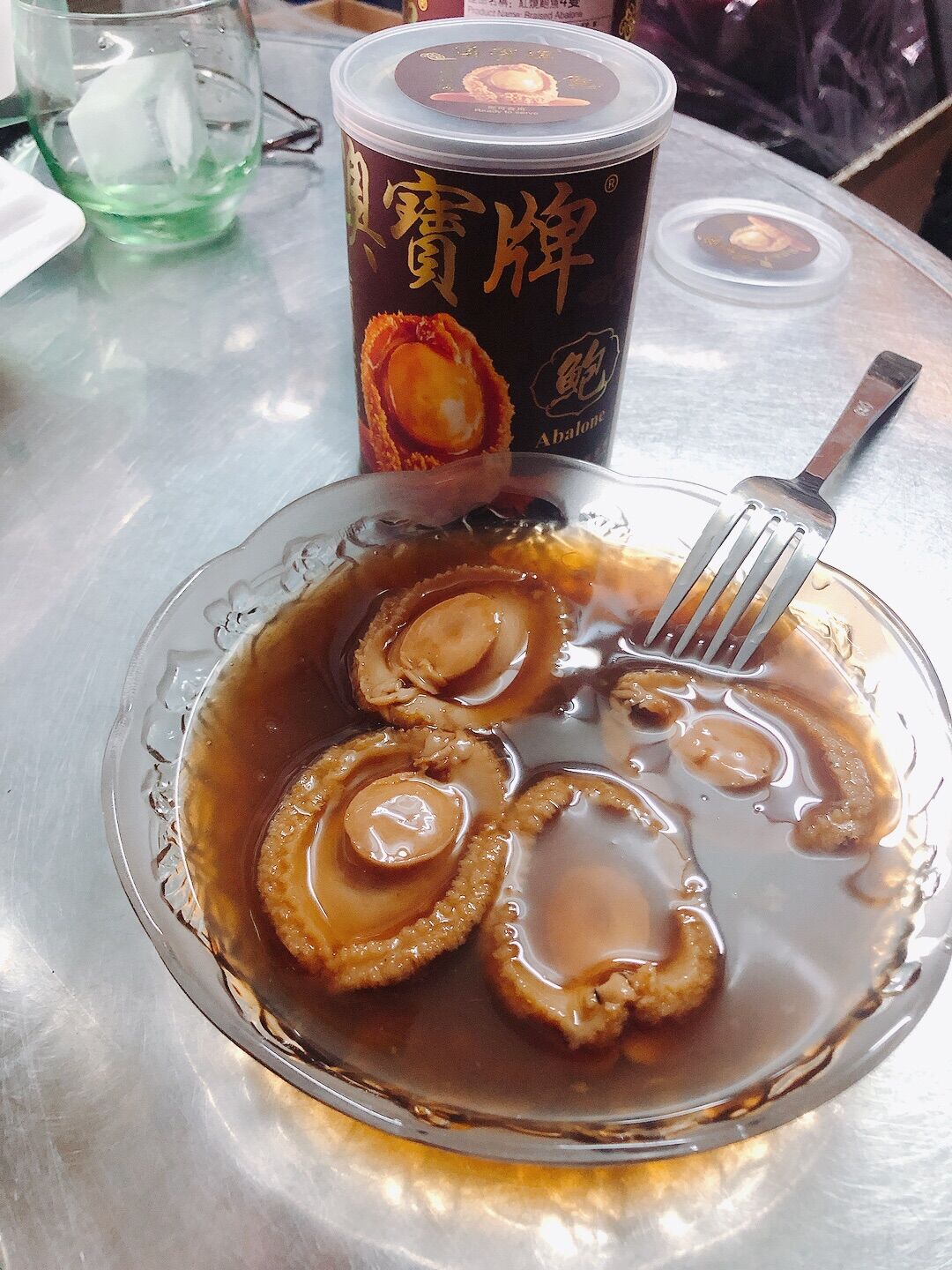Bào Ngư Hộp HongKong (4 con to)