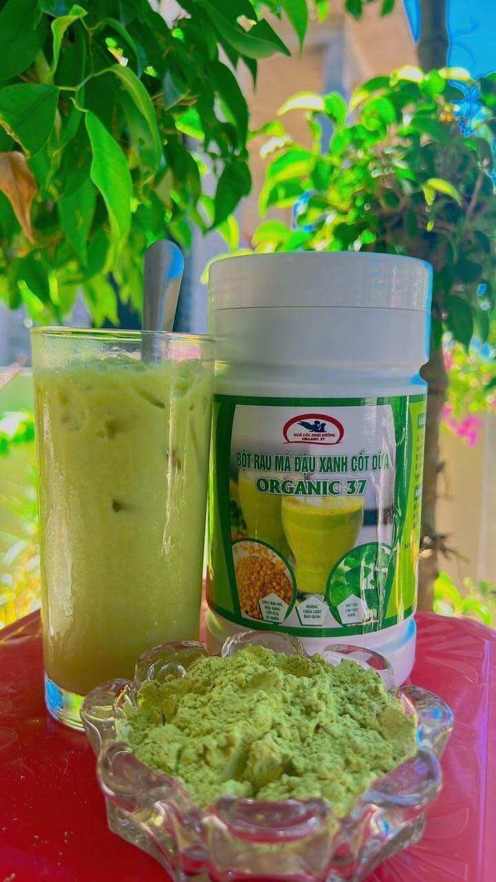 Bột đậu xanh rau má nước cốt dừa