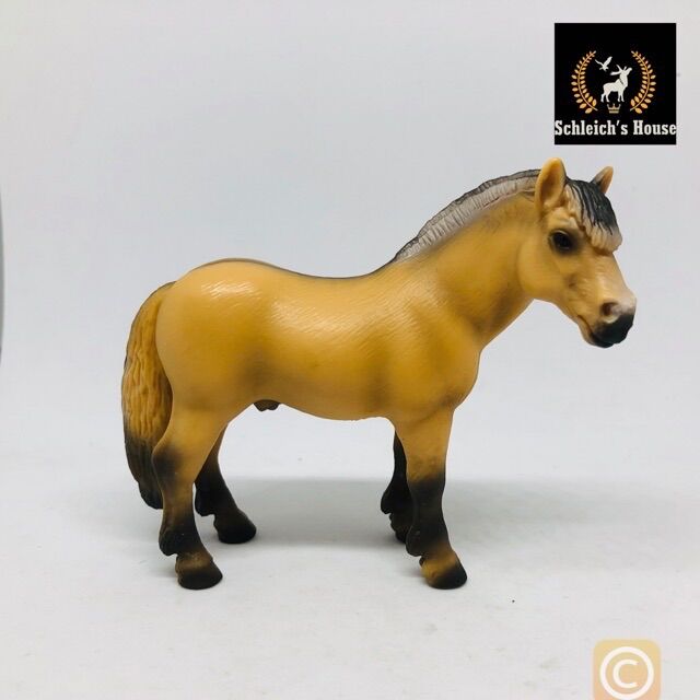 Mô hình động vật Schleich Ngựa Pjord 13250 - Schleich House