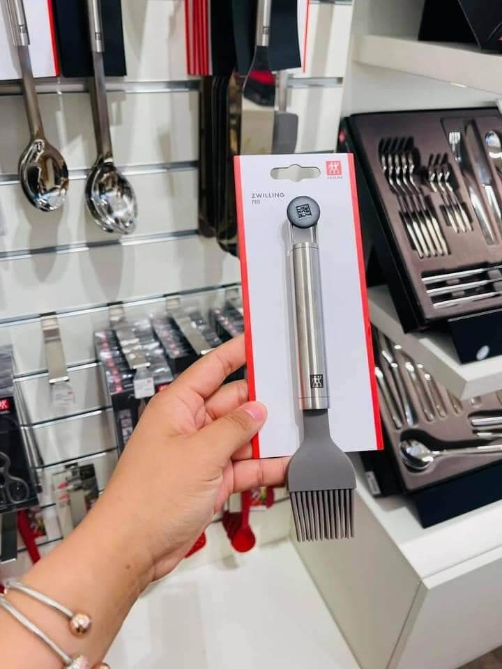 Chổi quét sốt, dầu ăn Zwilling Pro