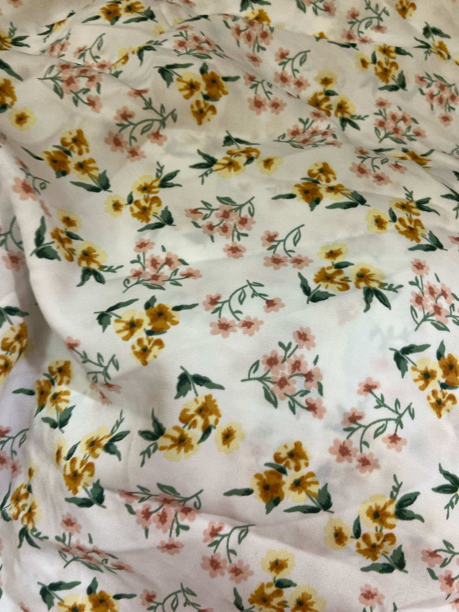 70cm x 1m5 vải lụa mango hoa may đồ bé