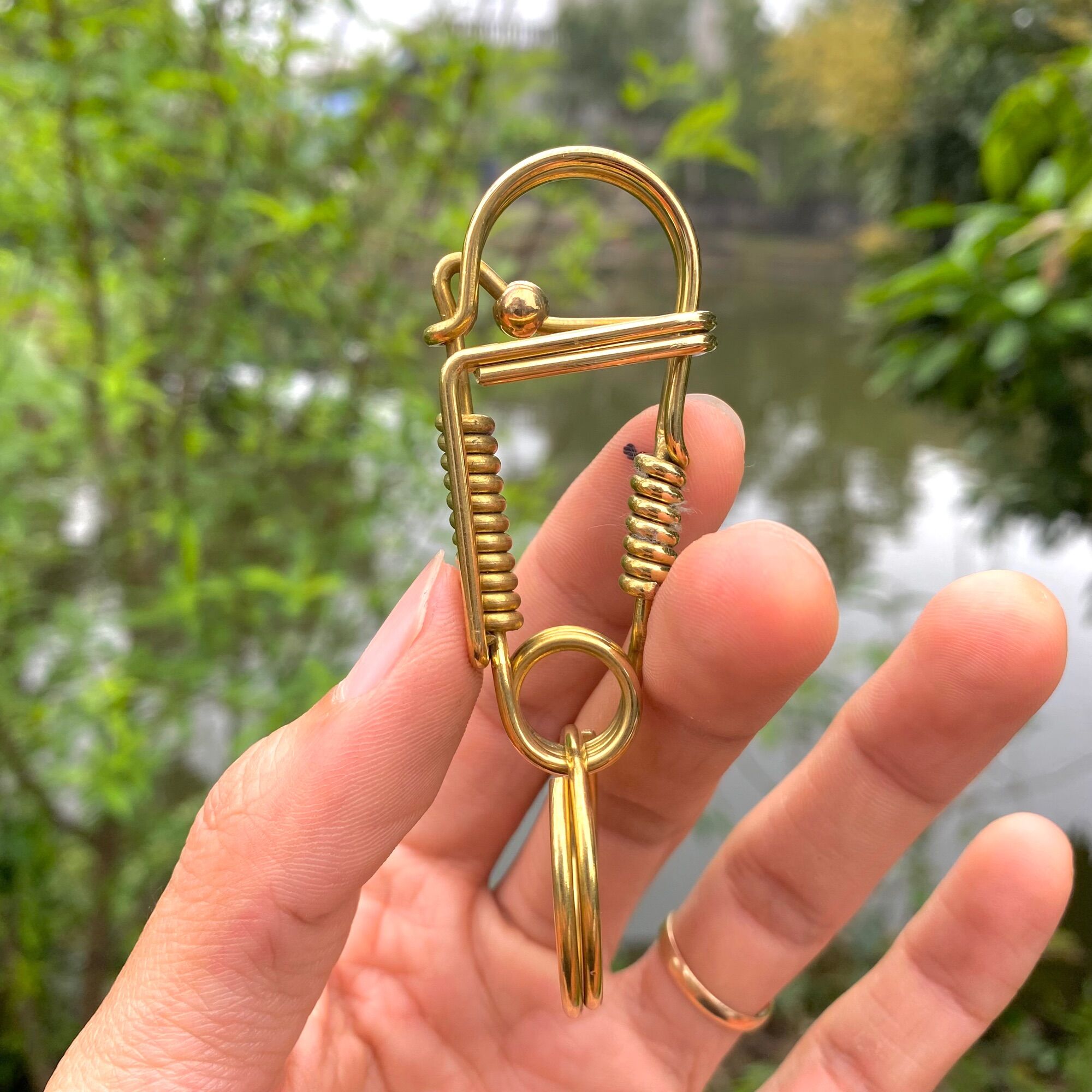 Móc khoá đồng handmade , móc khoá đồng phong thuỷ