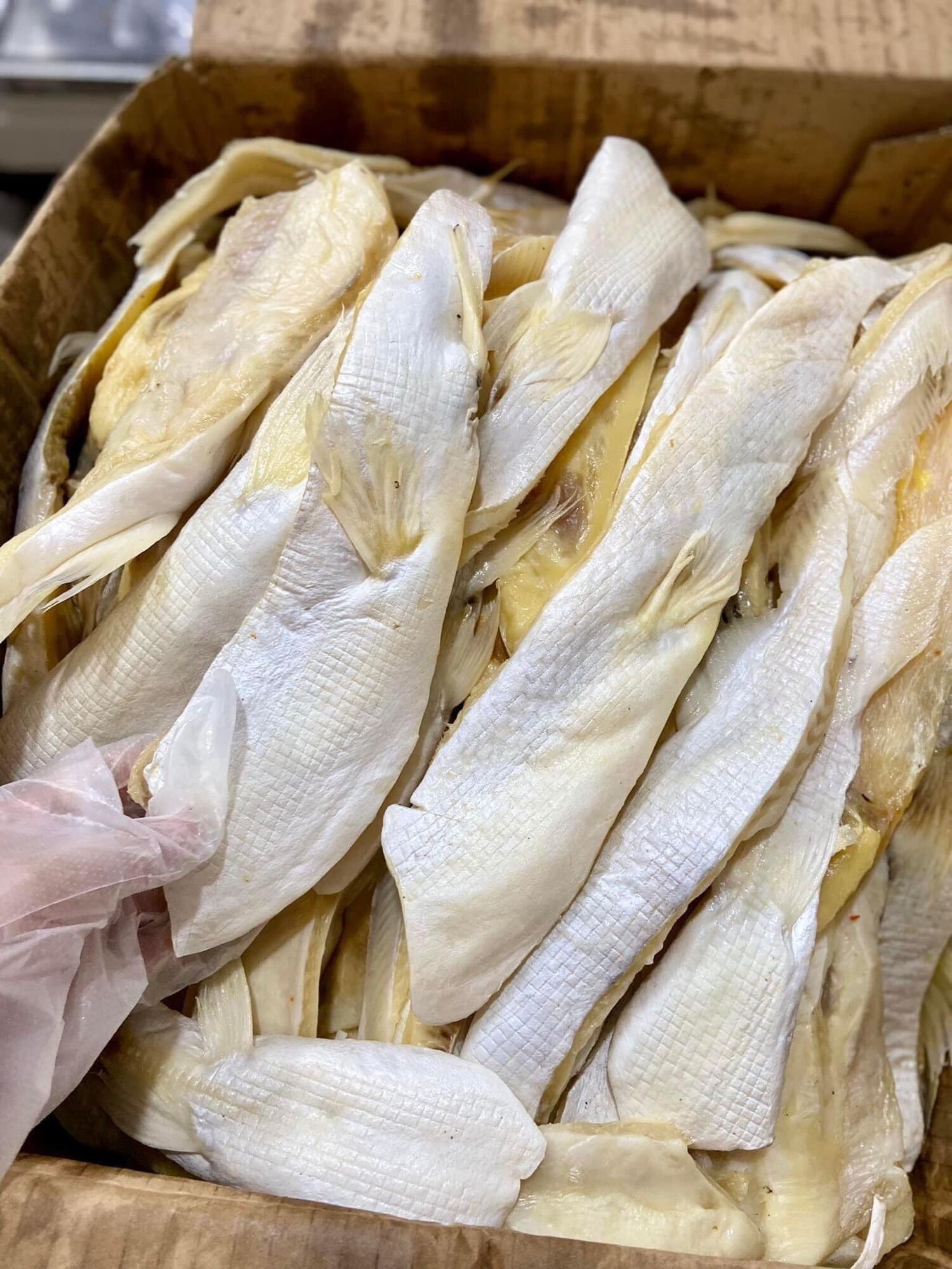Ức cá dứa khô béo ngon 3 nắng 500g