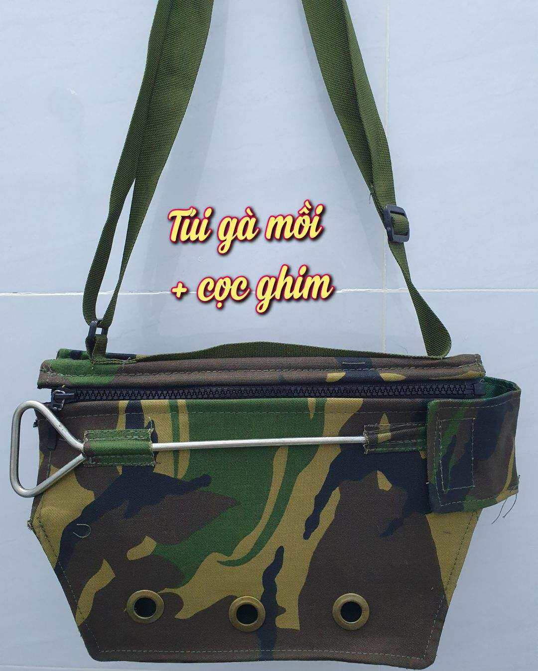 Túi gà mồi kèm cọc ghim