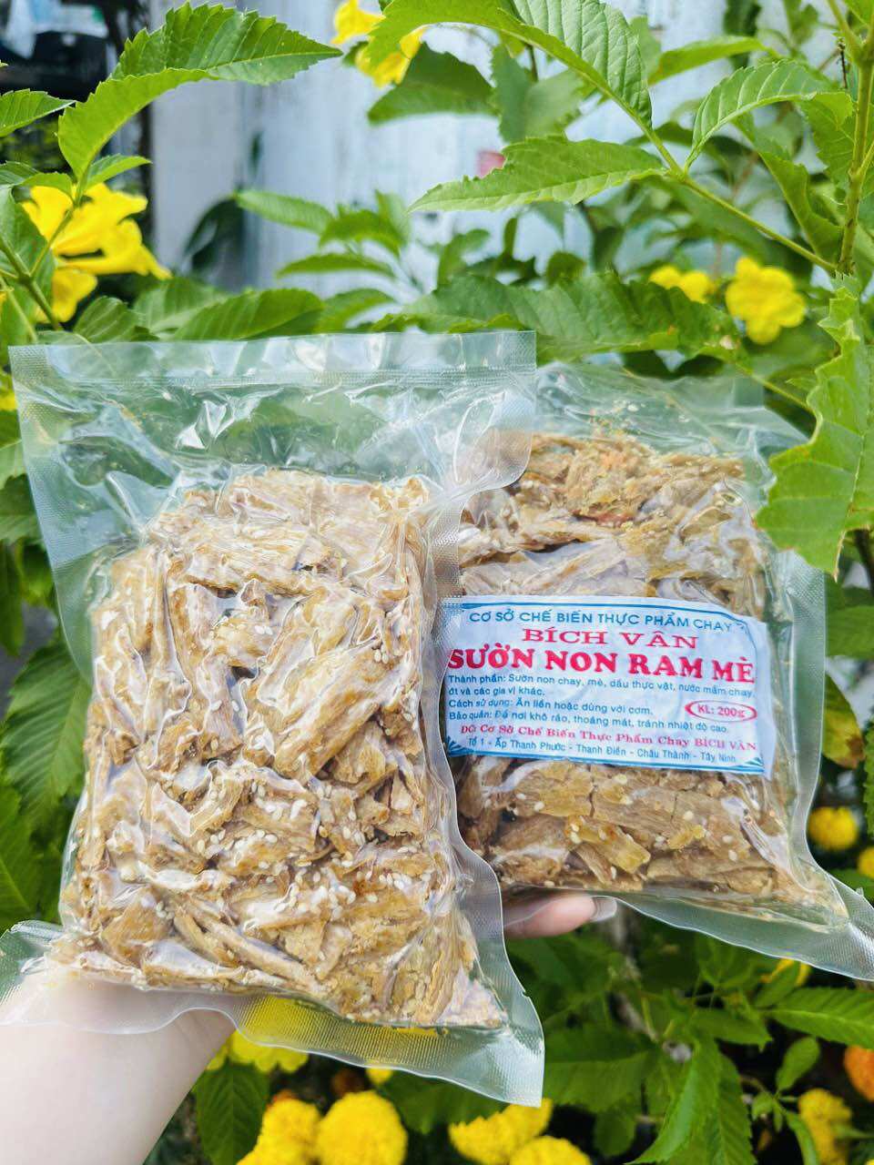 SƯỜN NON CHAY RIM MÈ 200g ( ĂN LIỀN TIỆN LỢI)