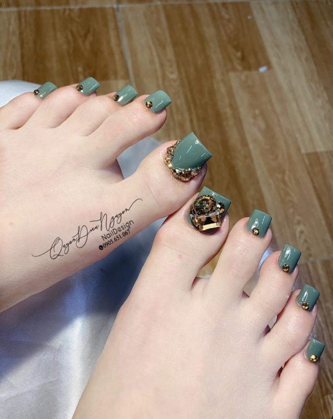 Móng chân giả - nail thiết kế - bộ 24 móng đủ size kèm keo dũa