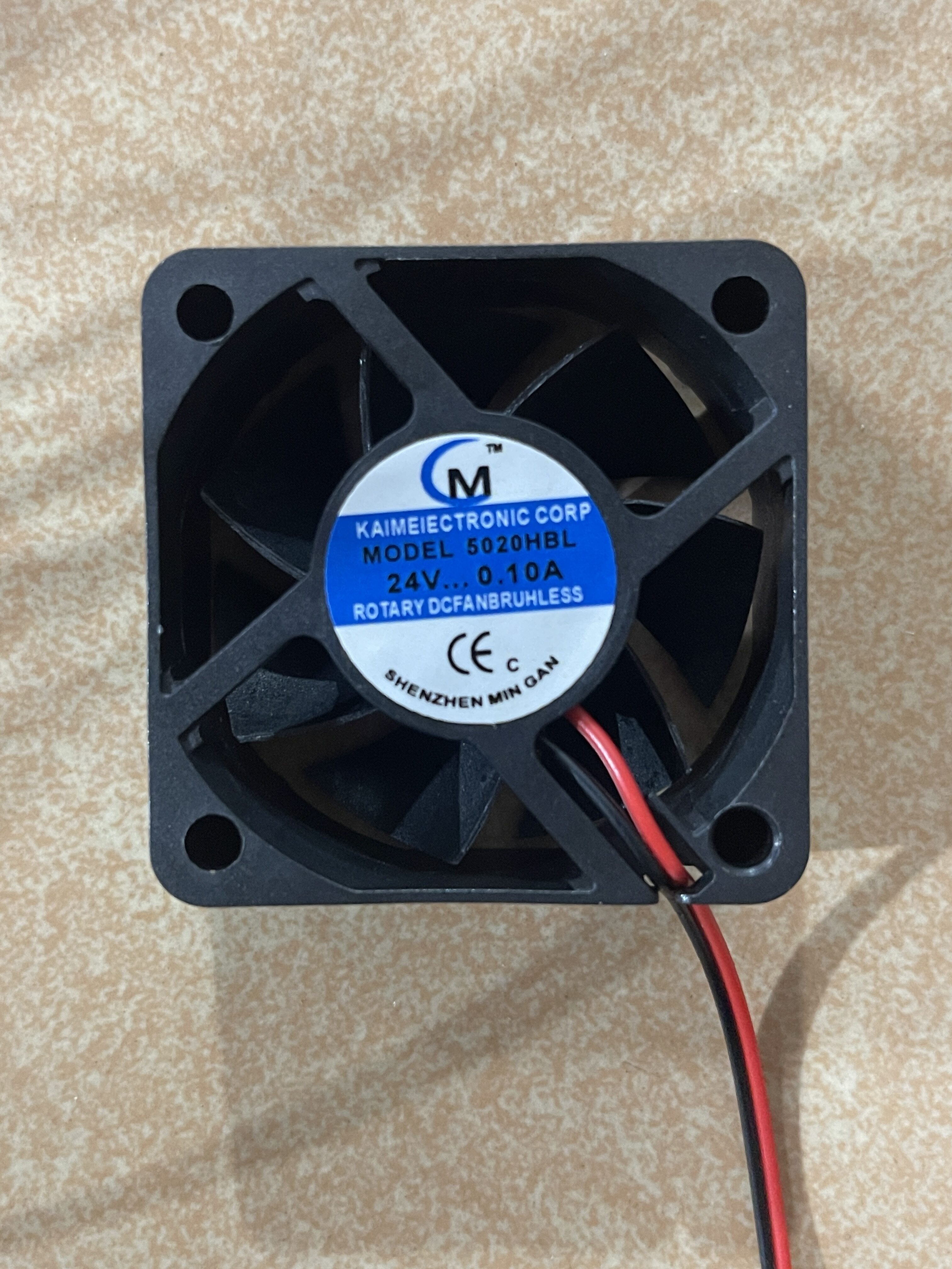 Quiet Exhaust DC Small Inverter Cooling Fan 50*50*20mm Giá 110,000 Đồng*Miễn phí vận chuyển