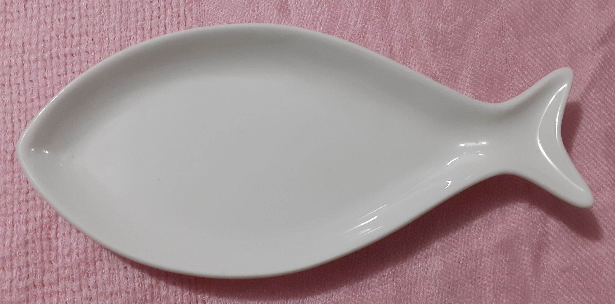Đĩa gốm sứ trắng hình cá 20cm x 9cm
