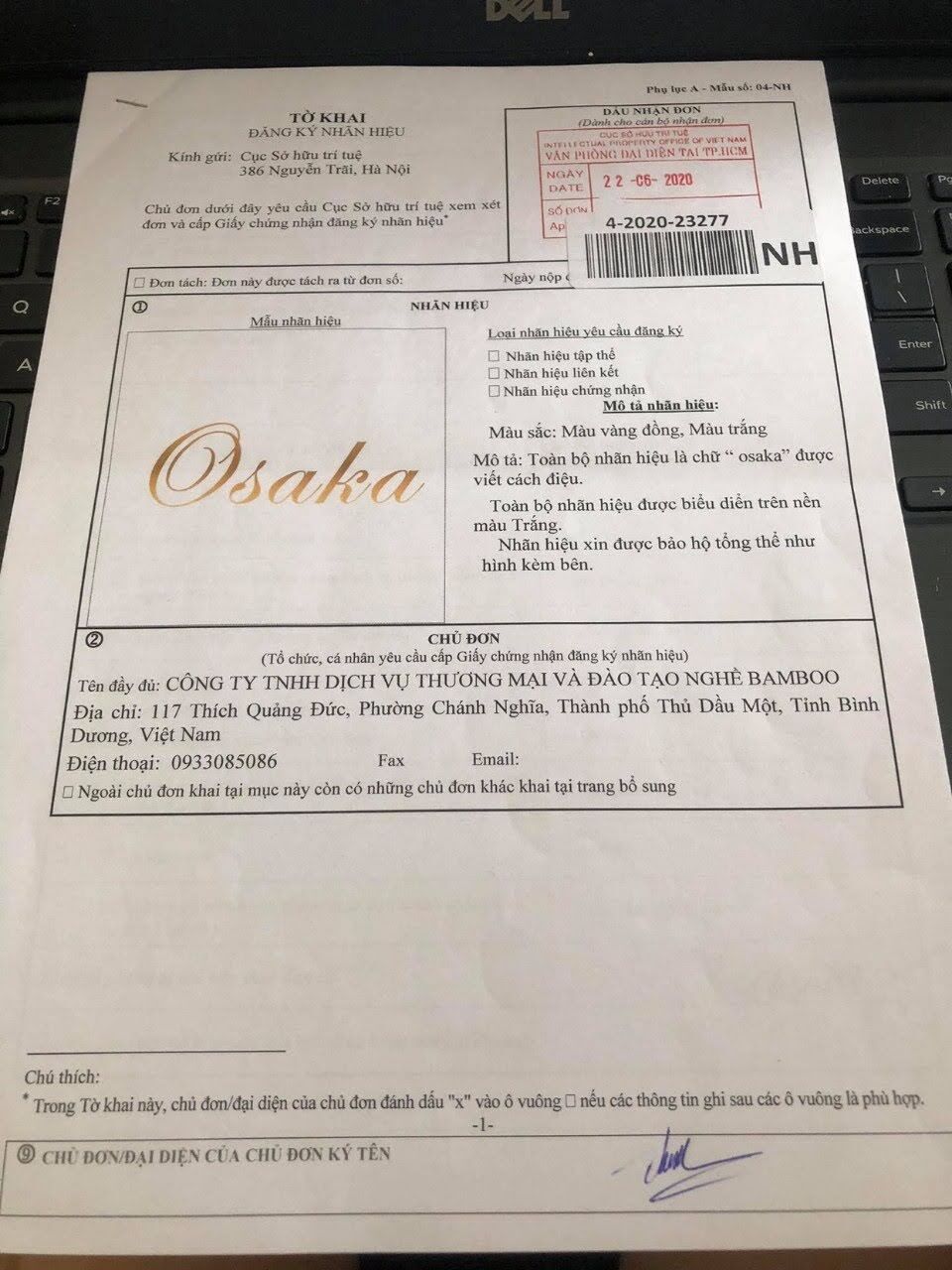 Kem Dưỡng Trắng Da Ban Ngày Osaka