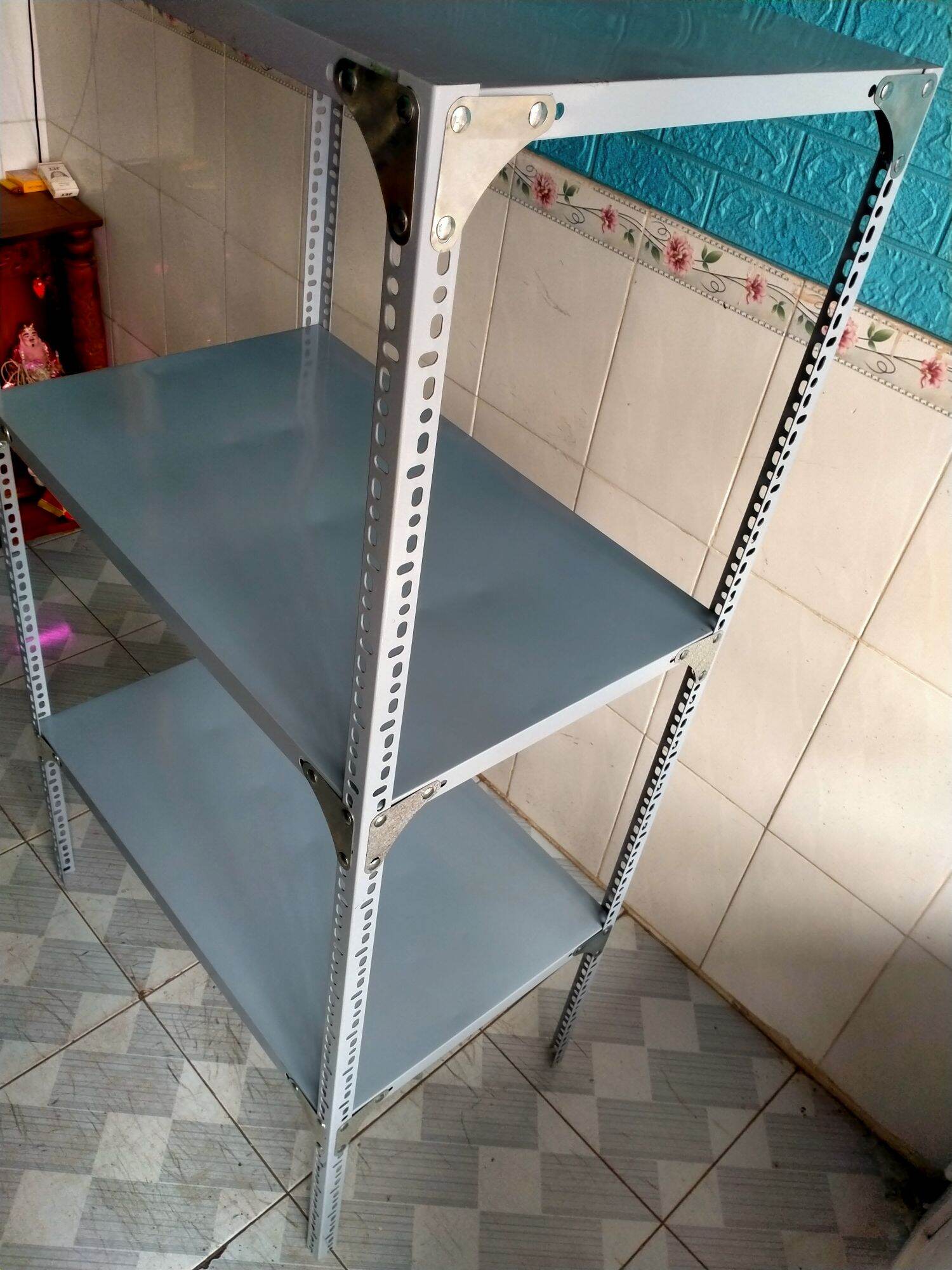 Kệ cái 1m2. 3tầng