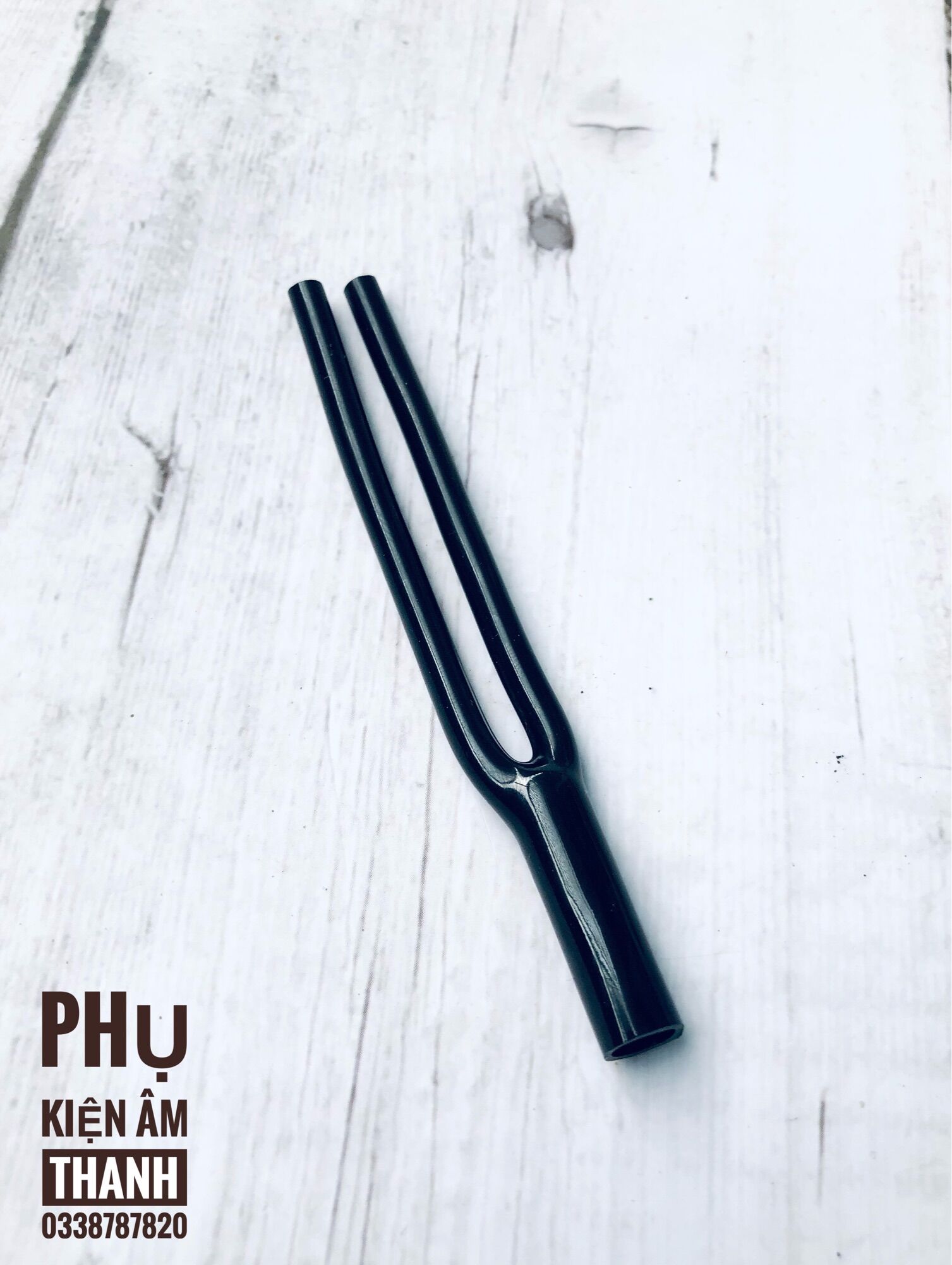Ống nhựa chữ Y chia dây tín hiệu âm thanh