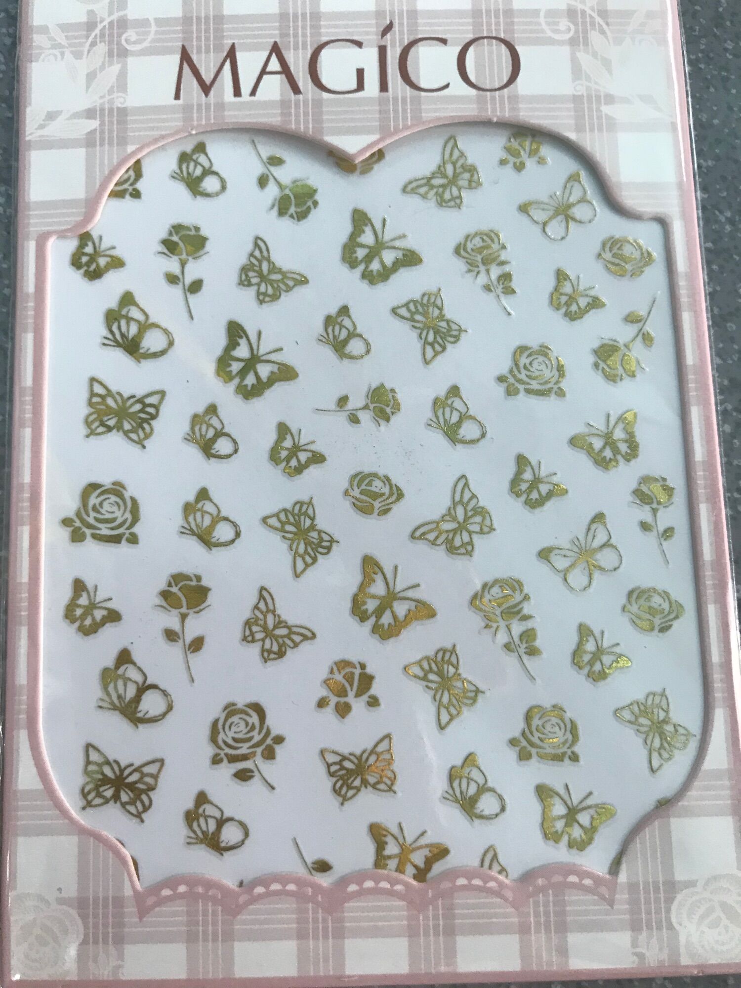 Sticker bướm dán móng nhiều mẫu