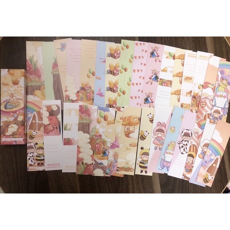Hộp 30 tấm bookmark kẹp sách ( giao ngẫu nhiên )