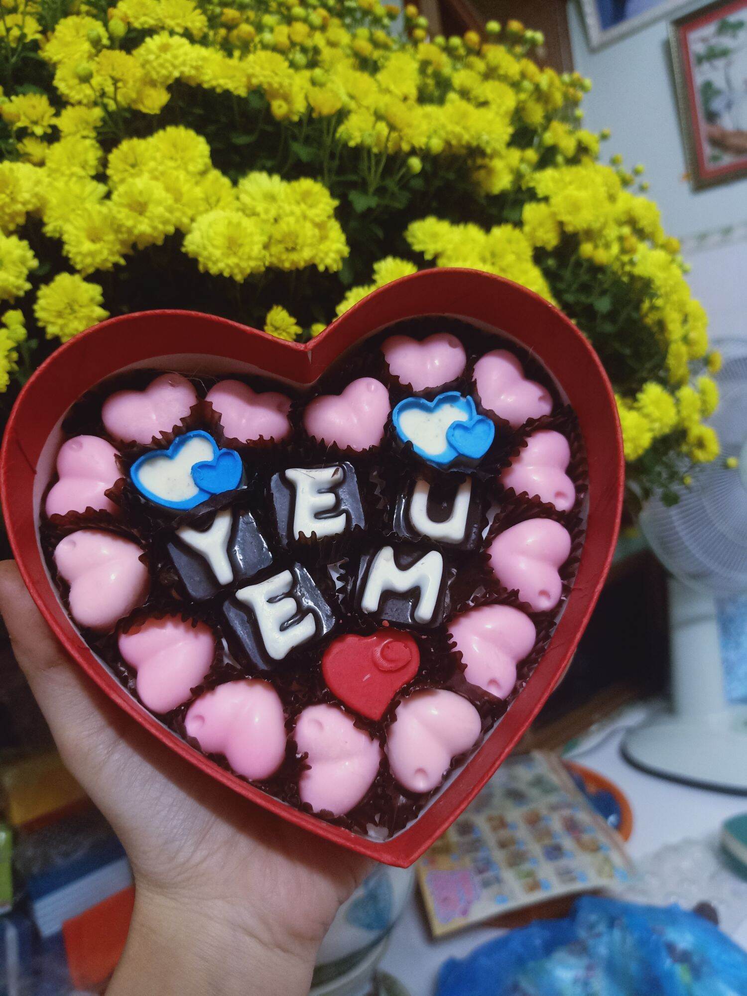 19 viên Socola theo yêu cầu ( kèm thiệp)