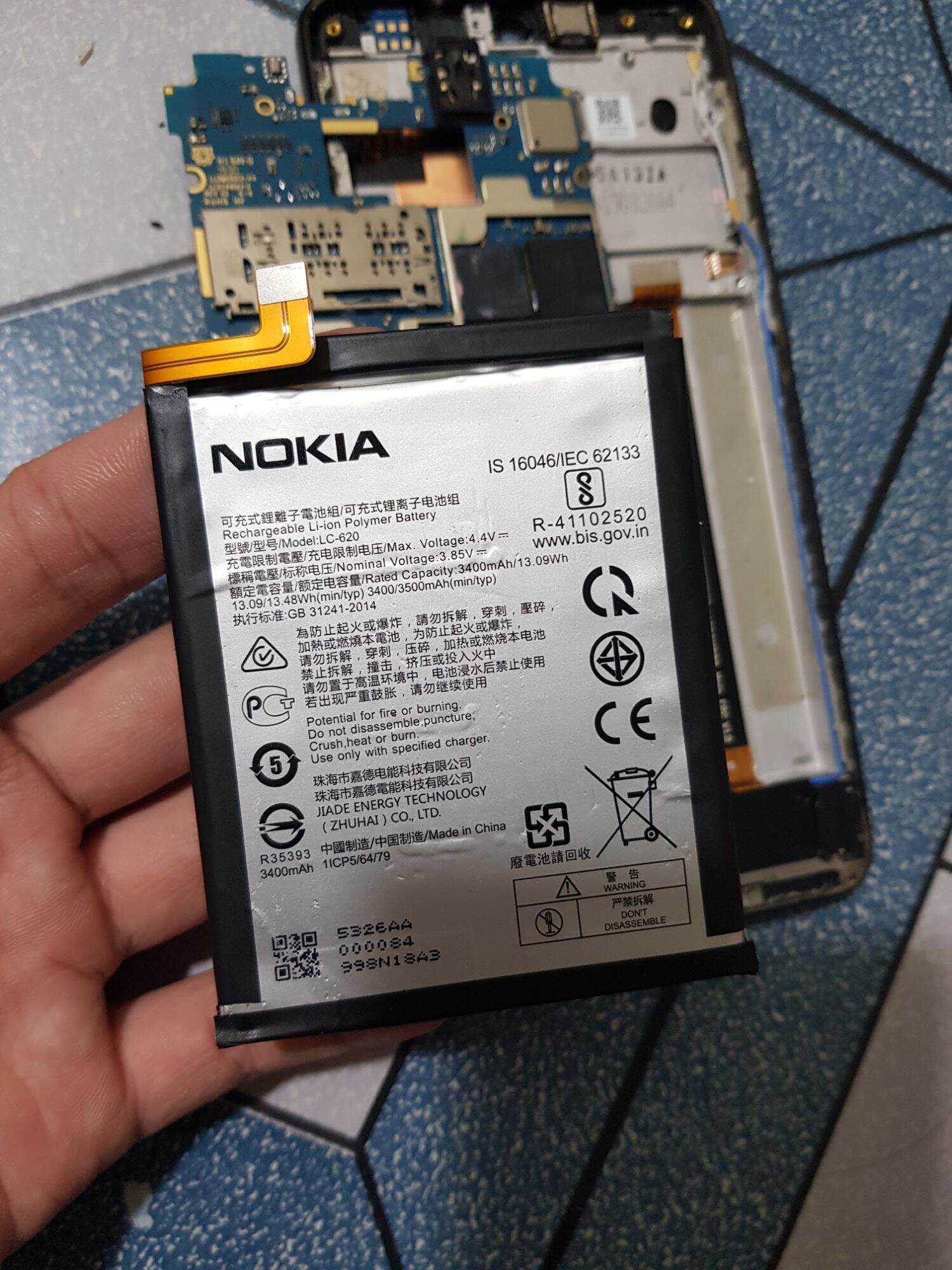 Pin zin bóc máy nokia 7.2 còn rất tốt