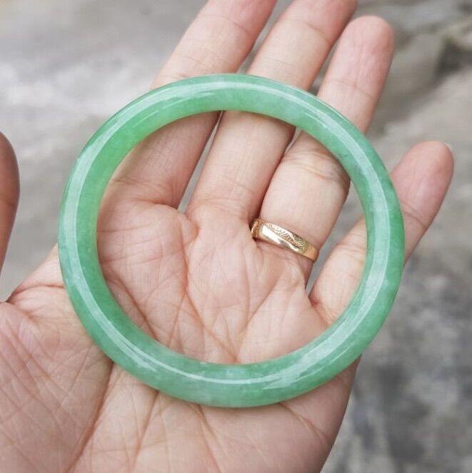 Vòng cẩm thạch xanh cao cấp