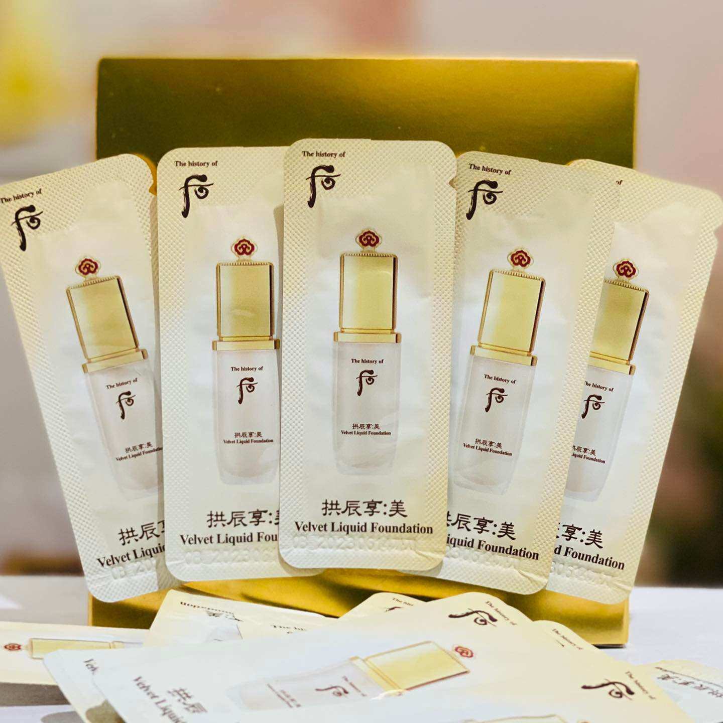 Gói sample Kem nền Whoo tái sinh che phủ hoàn hảo, tái tạo da Essence Radiant Foundation