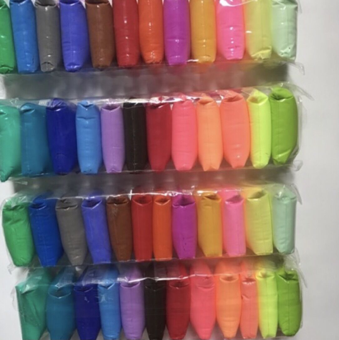 [HCM]Đất sét nhật 1 cây 12 gói đủ màu