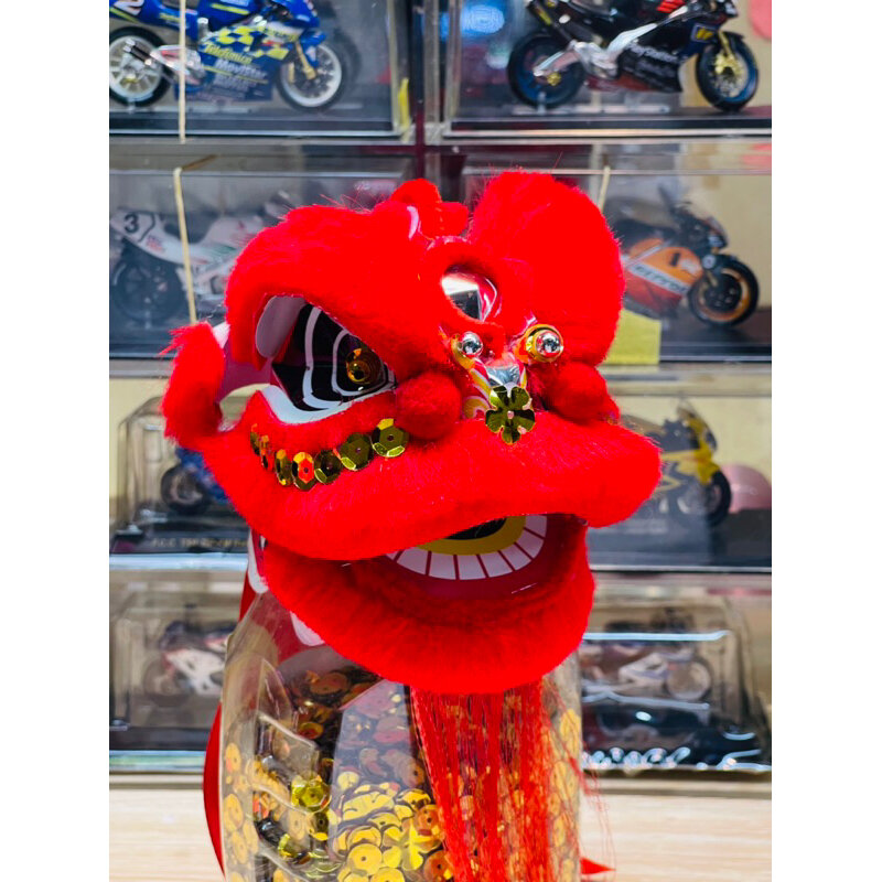 Lion dance miniature handmade decoration