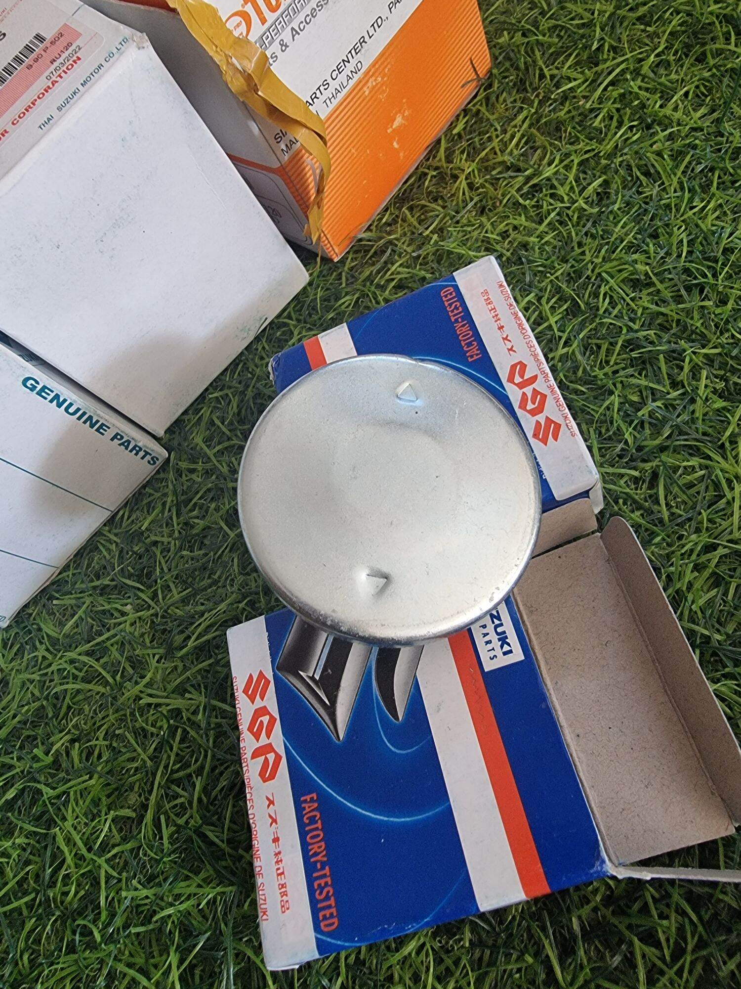 Nắp bình xăng lớn zin xipo satrias