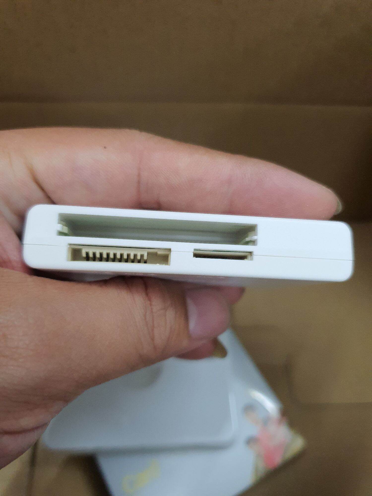 Đầu đọc thẻ nhớ đa năng Pisen TS-E070