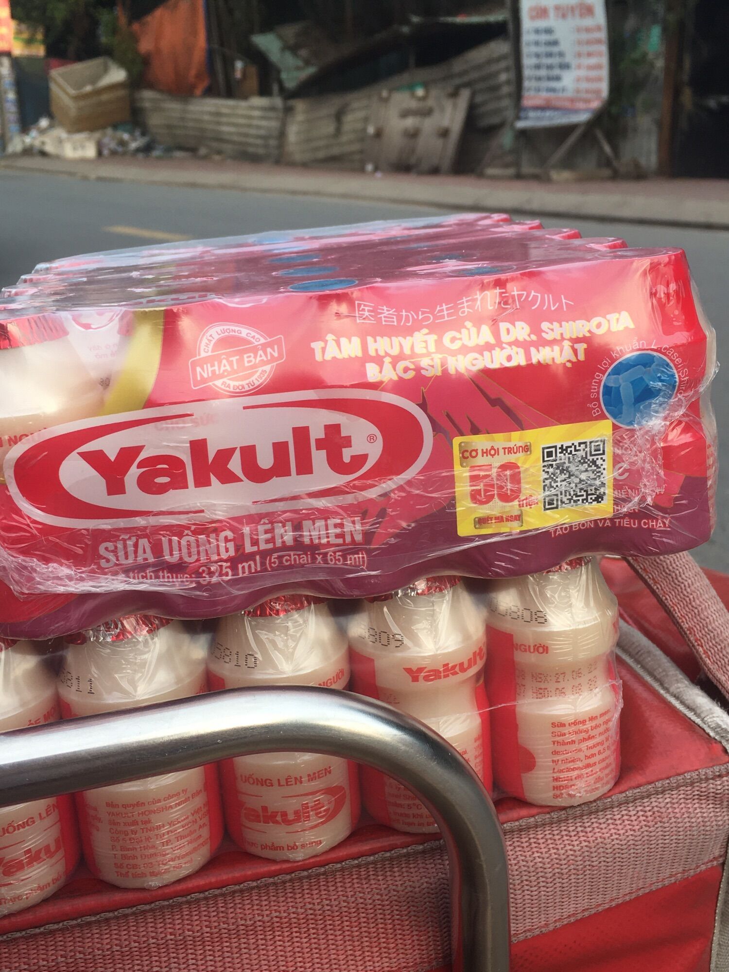 Yakult date mới 25 chai