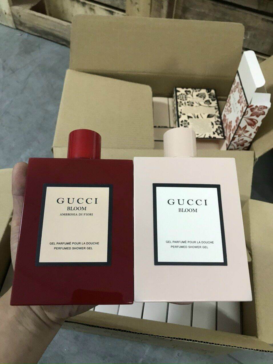 Sữa tắm hương nước hoa gucci bloom 380ml