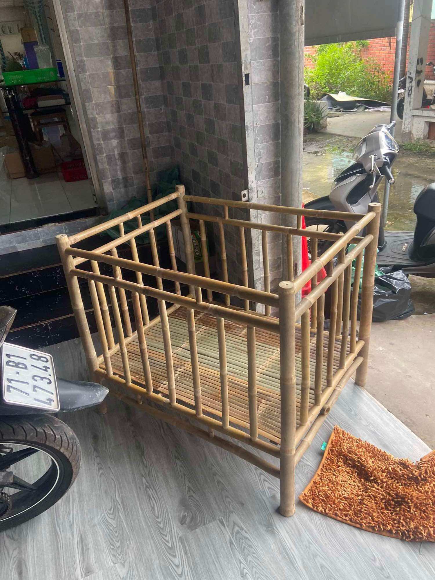 Chuồng tre, cũi tre, nôi tre cho bé tập đứng