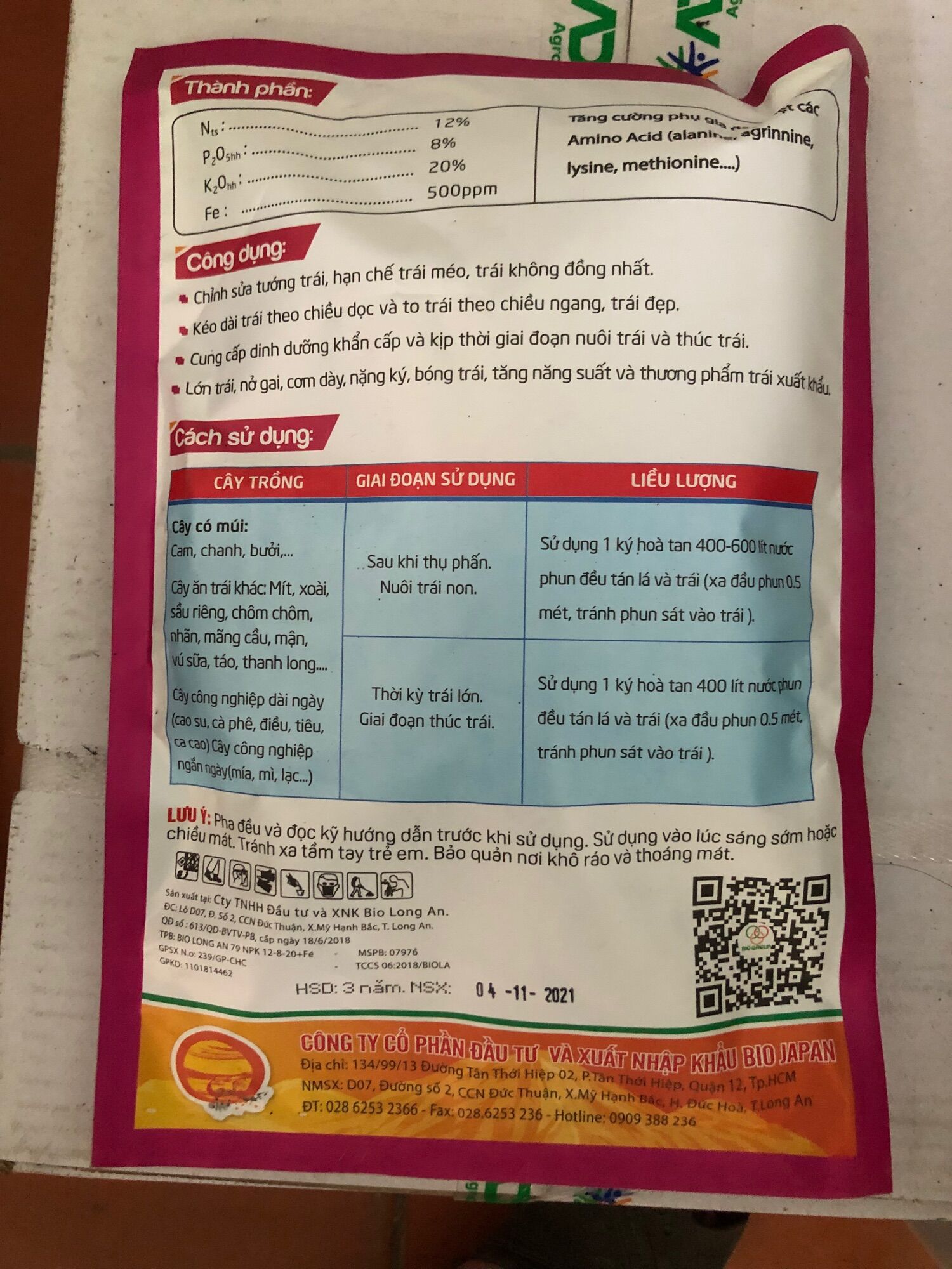 Phân bón 12-8-20+ Fe của quả cầu lửa 1kg