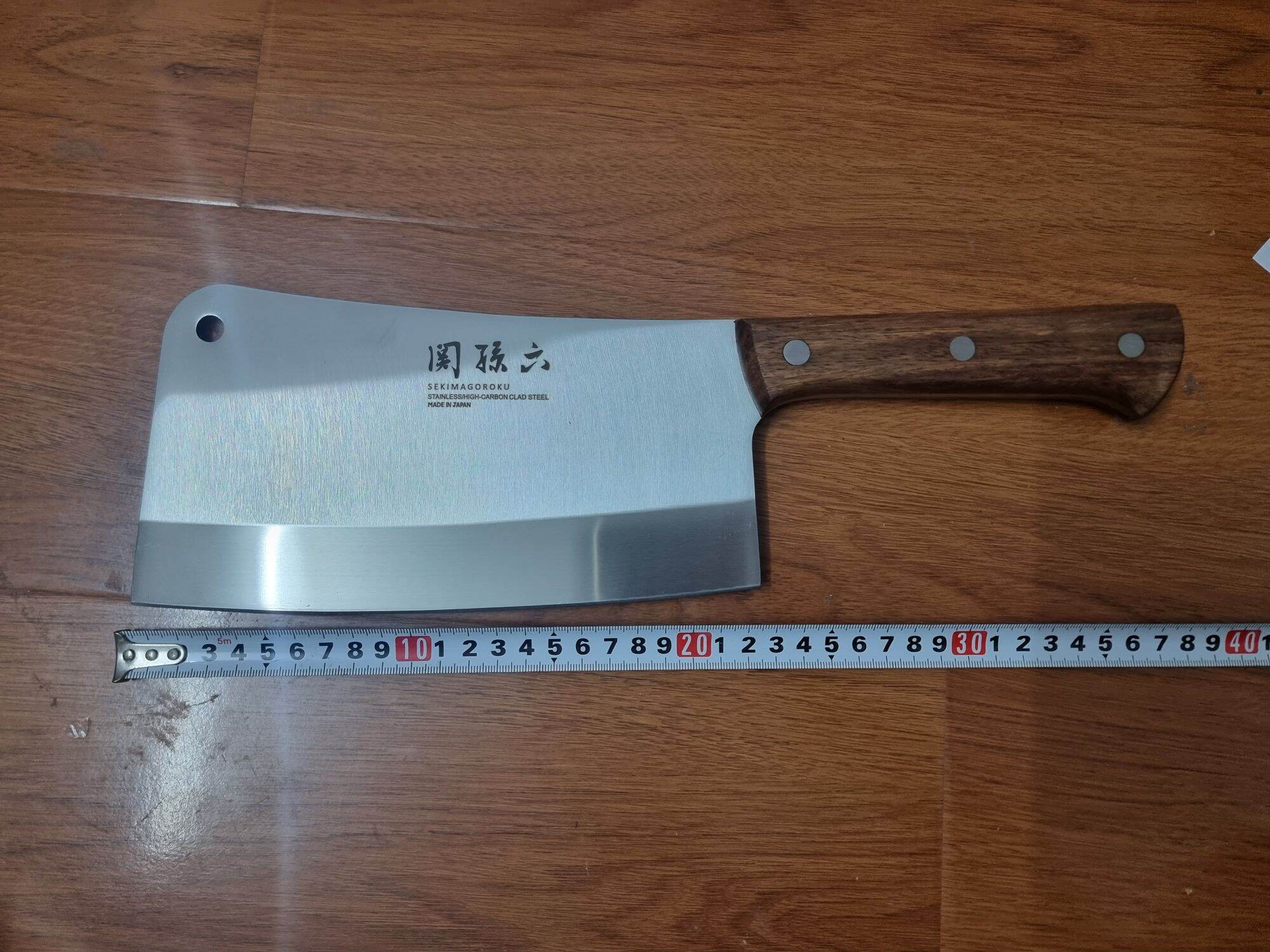 Dao Sekimagoroku Nhật bản, chuyên chặt xương lợn, chân giò, xương bò, các loại xương