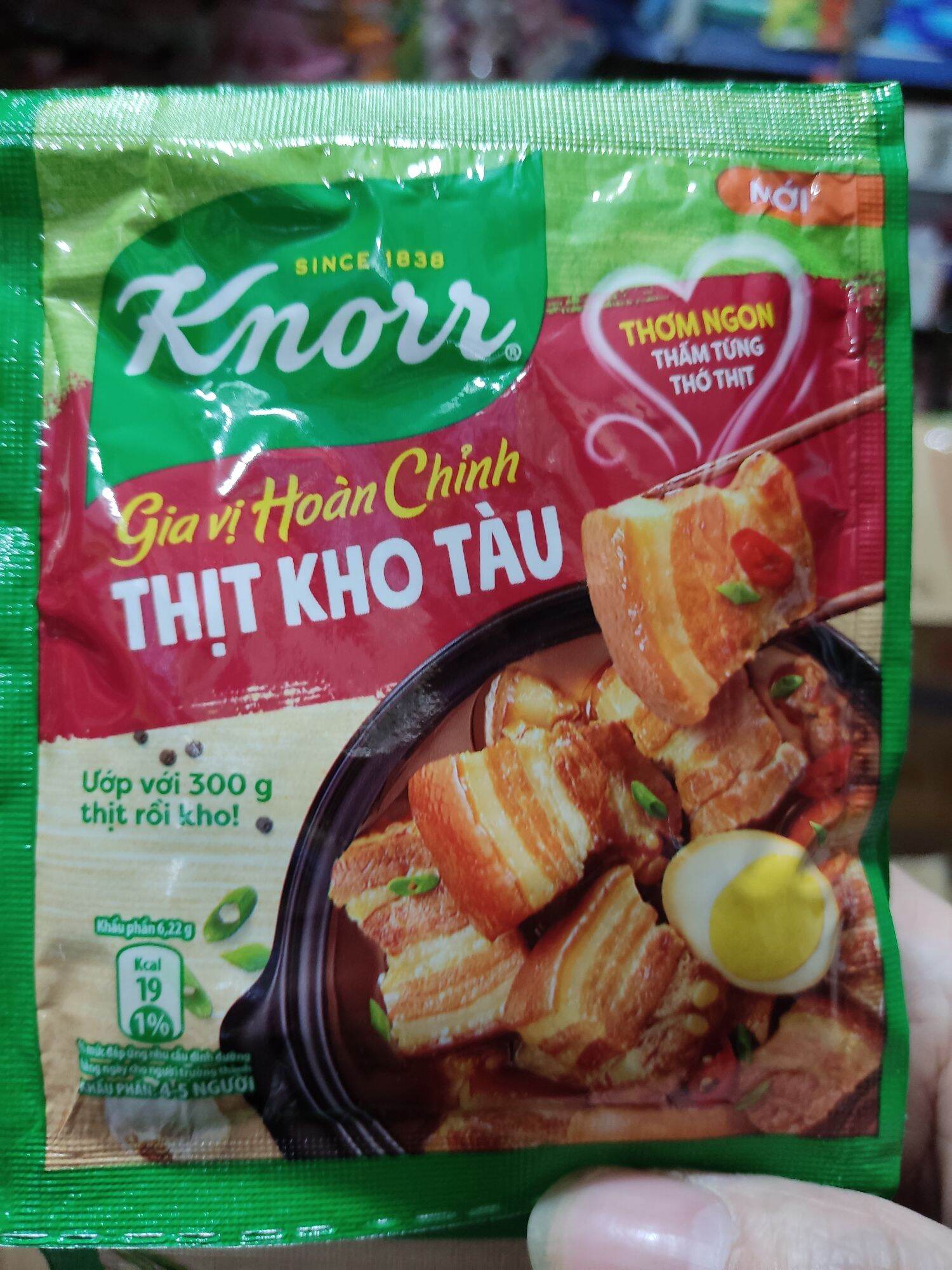 Thịt kho tàu Knort