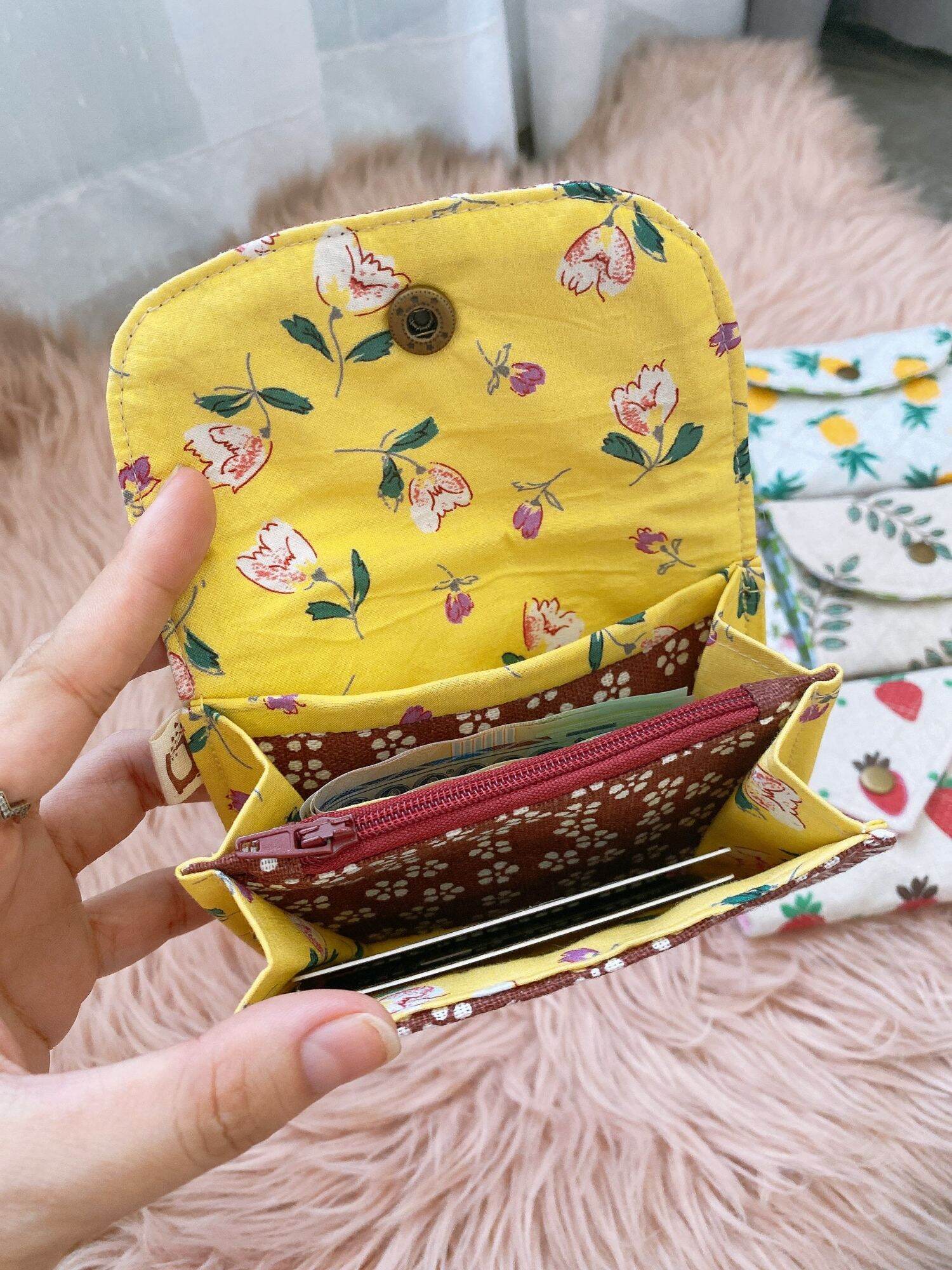 Ví cầm tay mini đa dạng màu sắc,chất vải Canvas cực xịn sò,trần trám siêu đẹp,sang trọng .kt sản phẩm 12×9×2