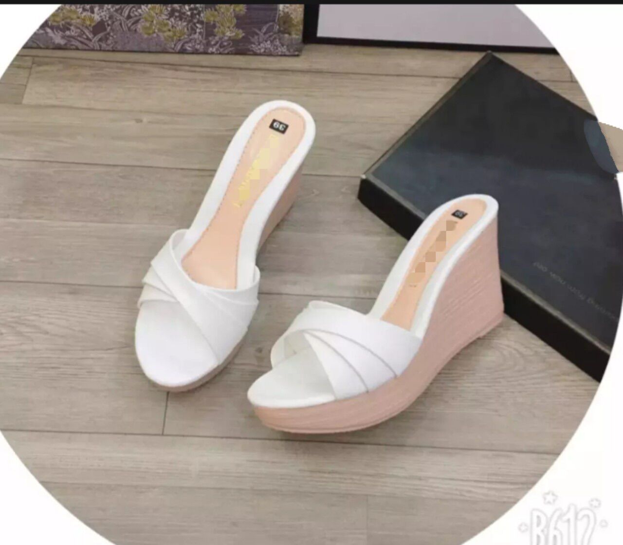 Dép đế xuồng quai đắp chéo cao 9p siêu nhẹ 1