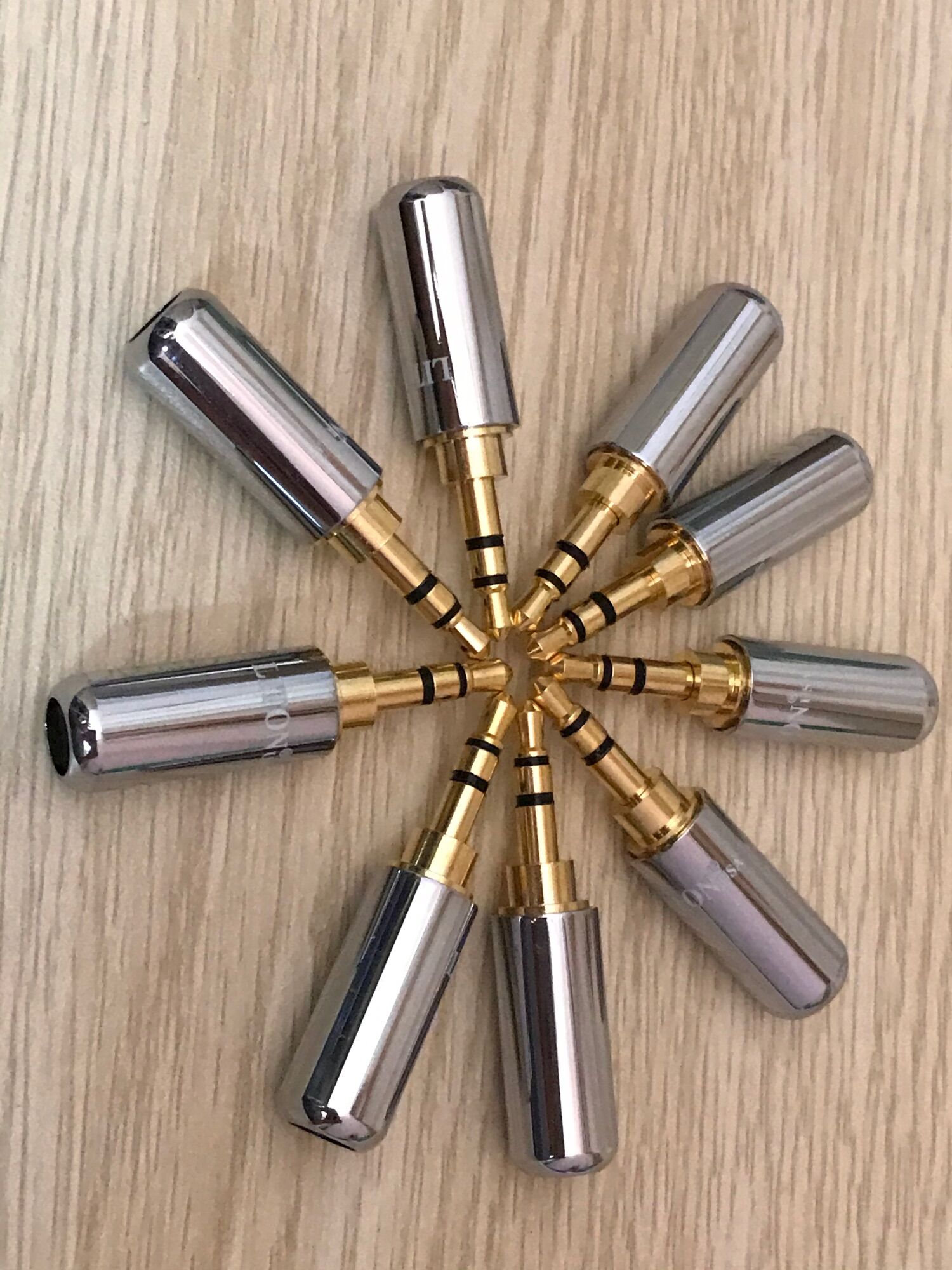 Rắc 3 ly cao cấp Liton