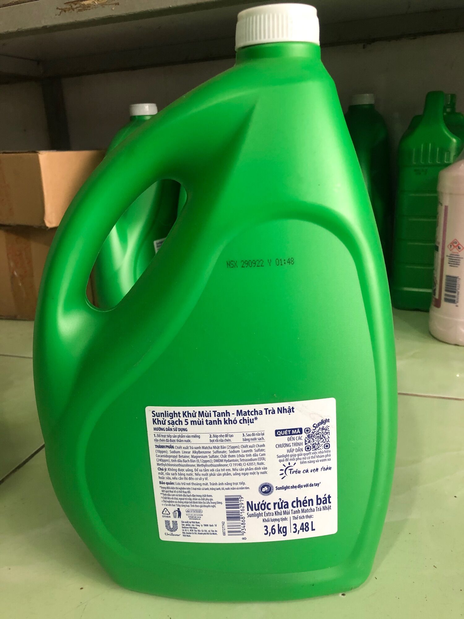 Nước rửa chén Sunlight trà xanh can 3,6kg