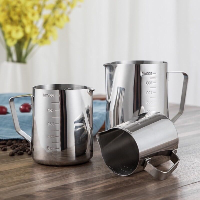 Ca đánh sữa inox có vạch chia dung tích 350-600-1000ml
