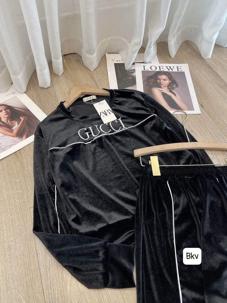 Bộ nhung thêu GUCCI hàng đẹp