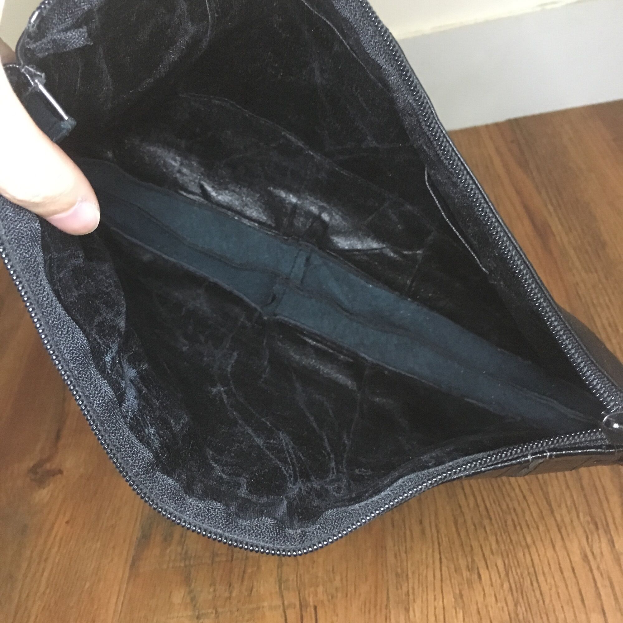 CLUTCH UNISEX [HÀNG 2HAND KIỆN NHẬT]