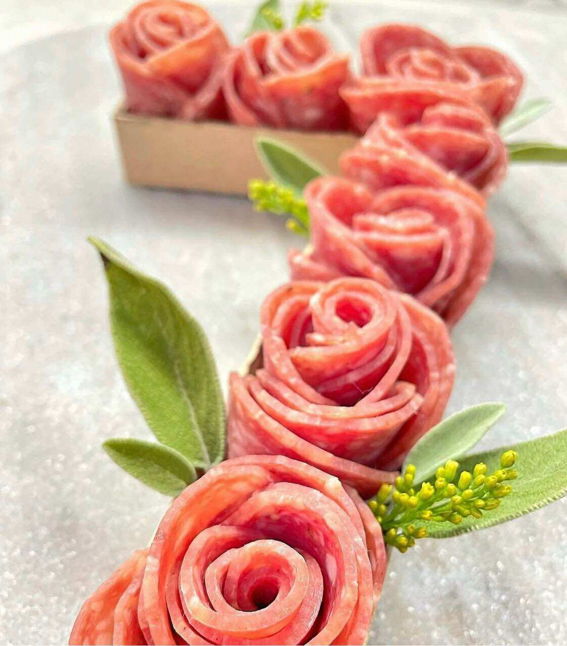 Salami 225g (xúc xích xông khói)