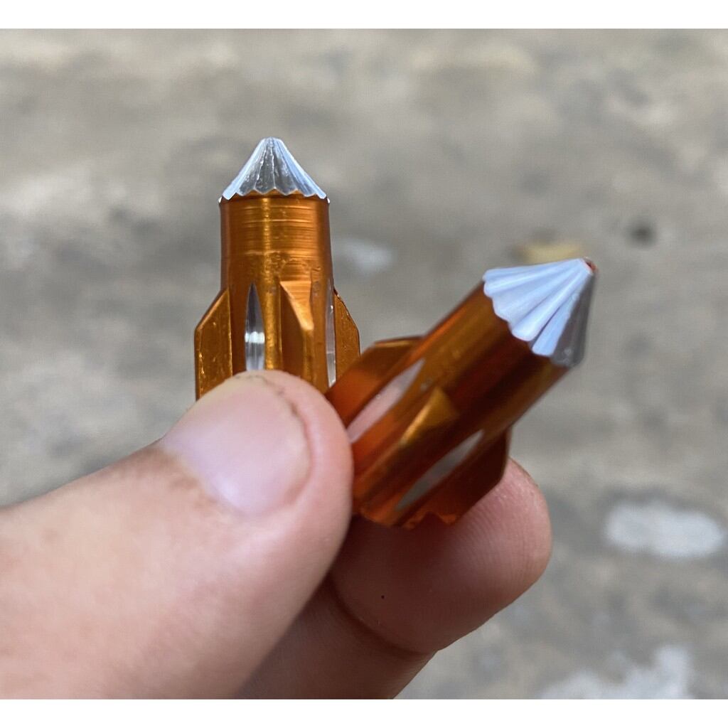 Ốc lắp chân van xe máy hình tên lửa