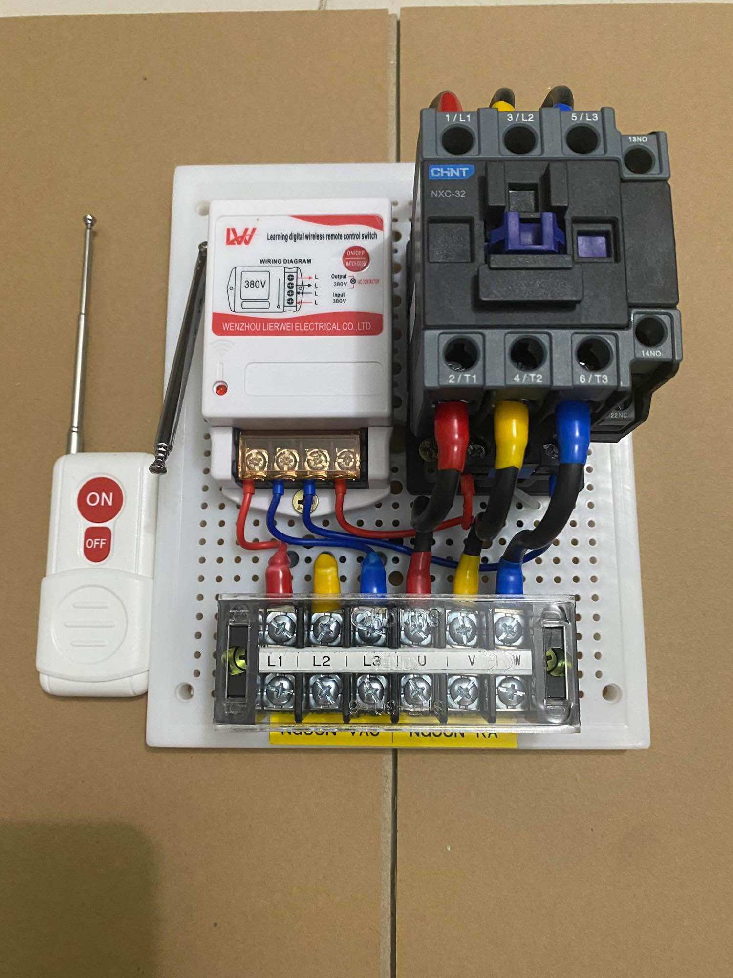 Điều khiển từ xa 3 pha công suất 5kw,10kw