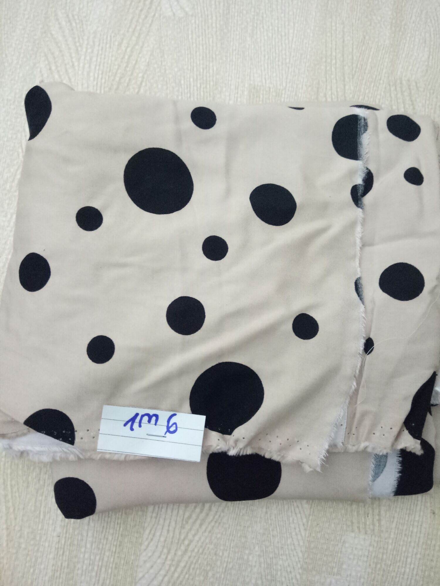 Vải tole khúc 1m6*45k =72000