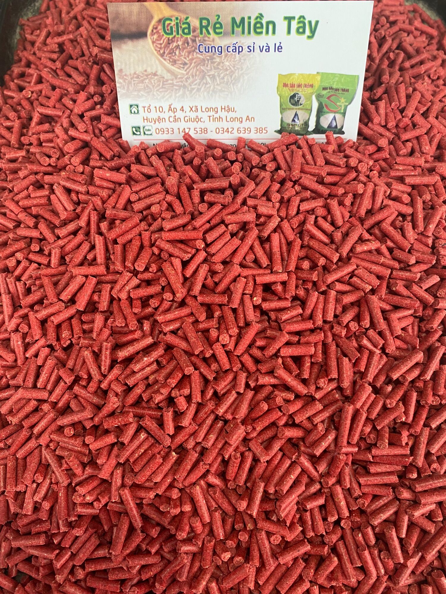 1kg Cám Đạm Đỏ Dành cho Gà Đá