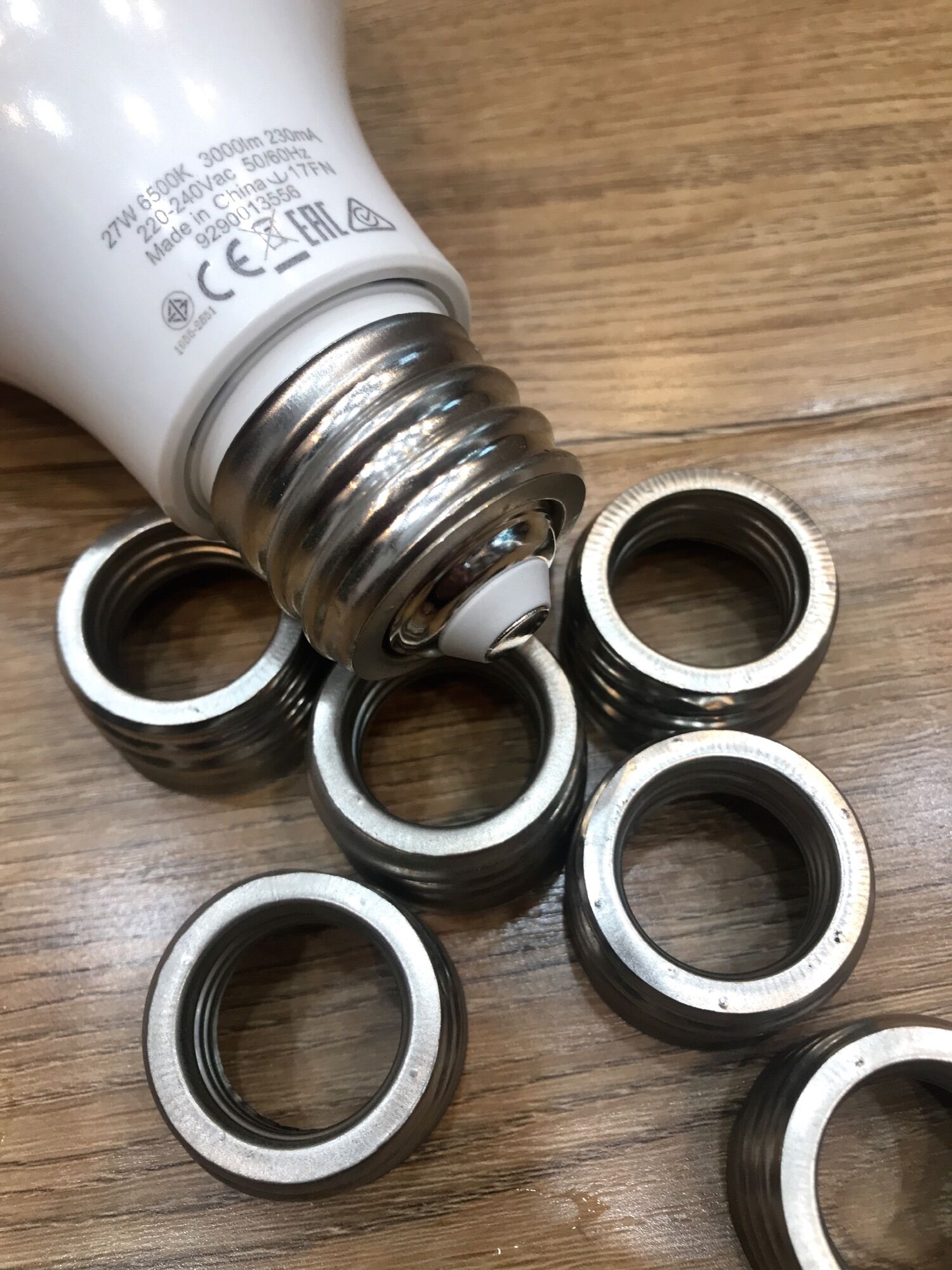 Đui đèn chuyển đổi từ E40 sang E27 (MPE chính hãng)