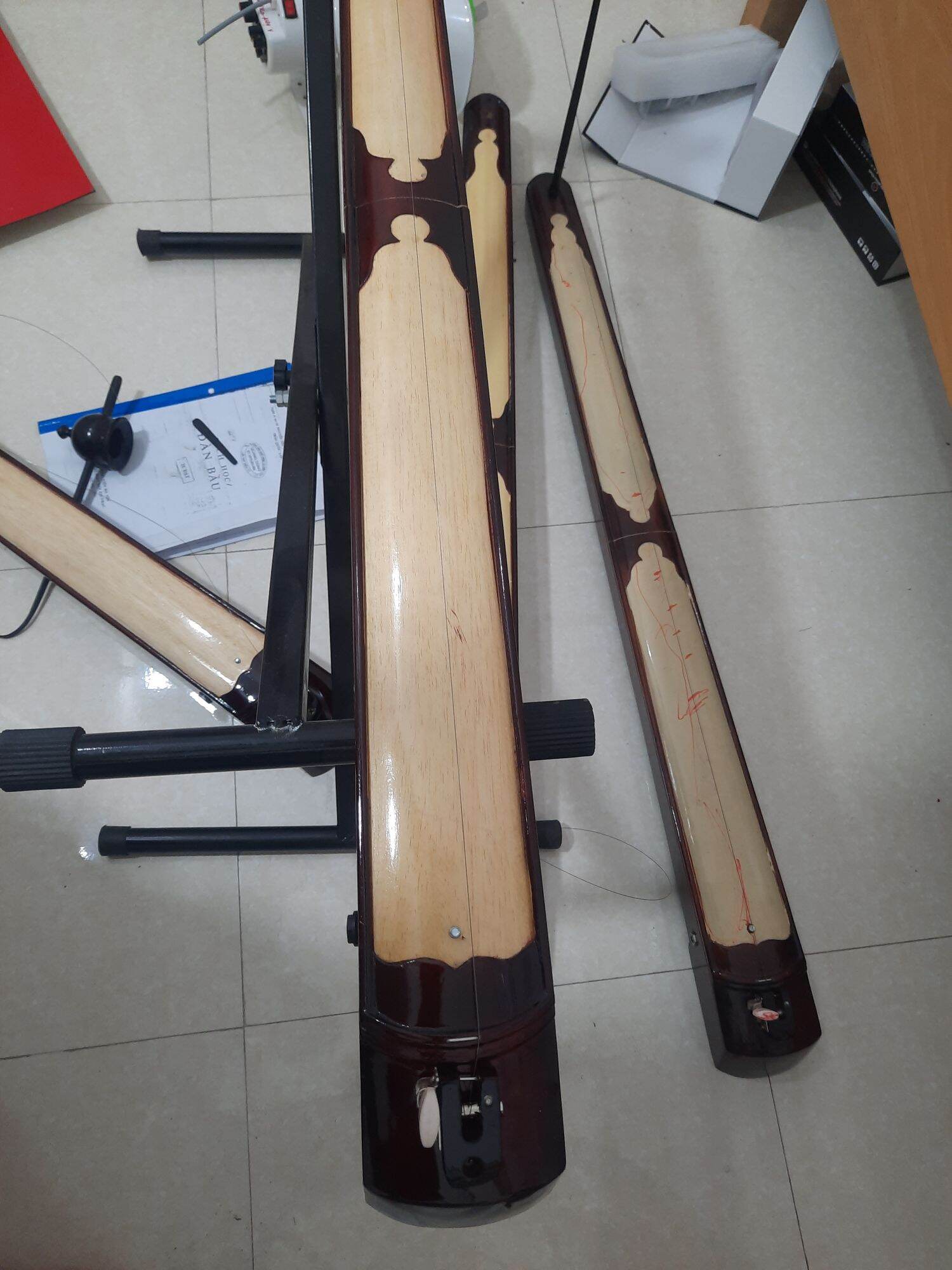 Đàn bầu điện giá rẻ chất lượng tốt