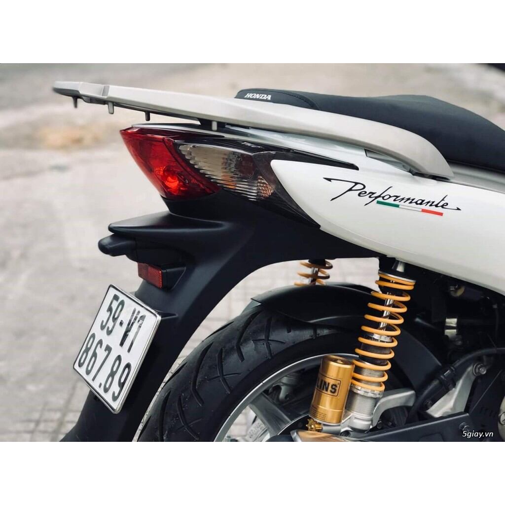 Tem chữ nổi performance dán xe sh