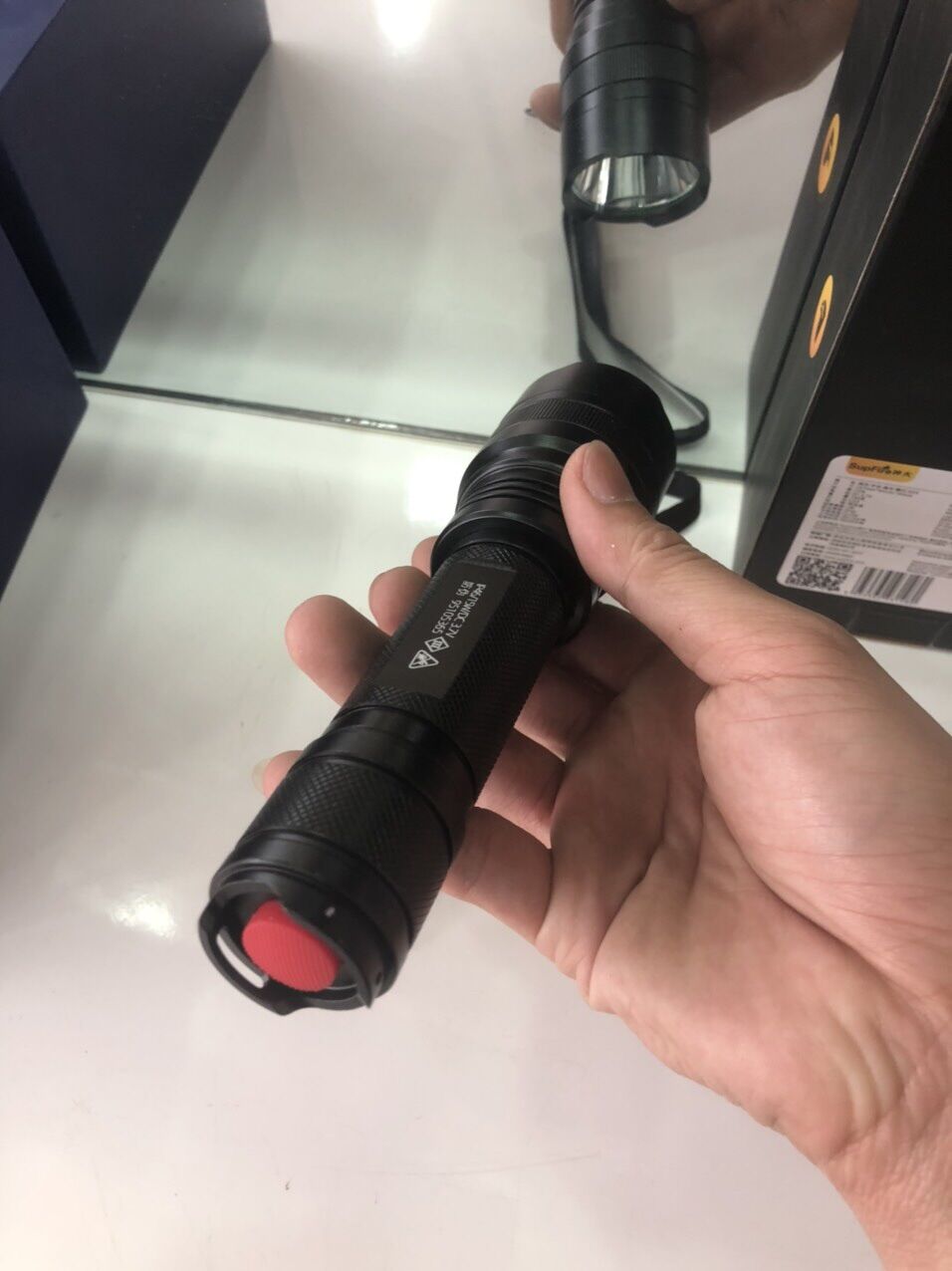 Đèn pin Supfire C8-H