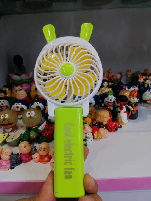 QUẠT PIN MINI. QUẠT PIN GẤP. QUẠT CHẠY PIN AA.