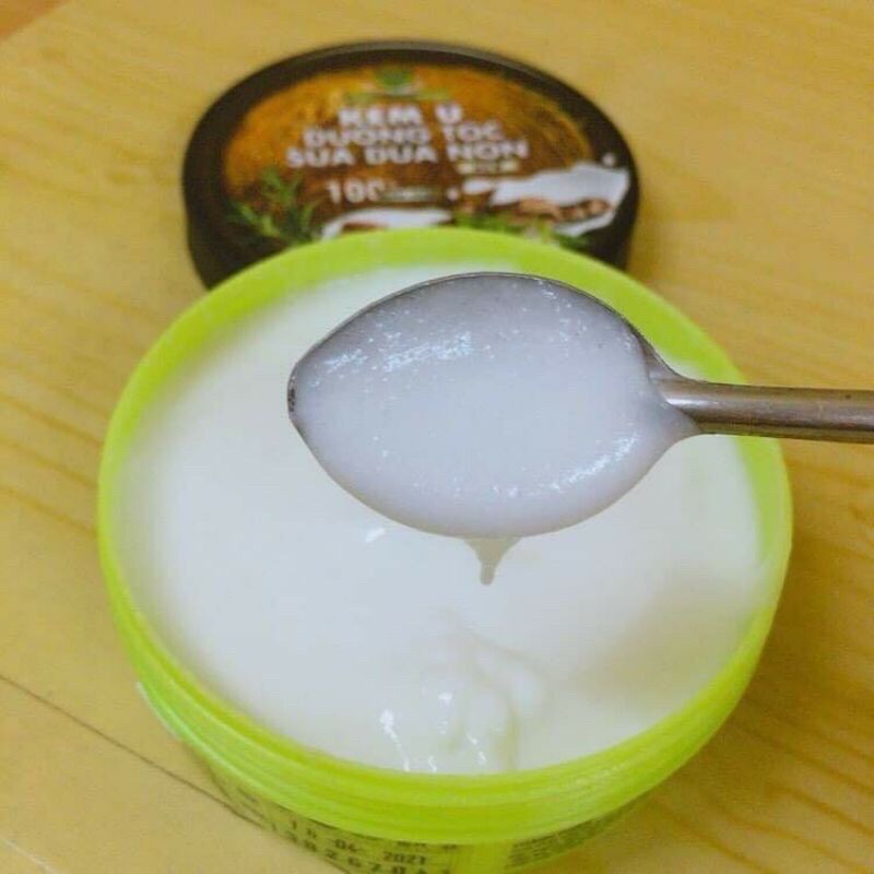 Kem ủ tóc sữa dừa non Mẹ Ken